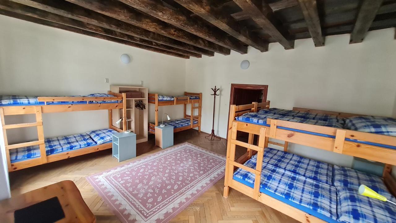 Hostel Skautsky Dom Banska Stiavnica Luaran gambar