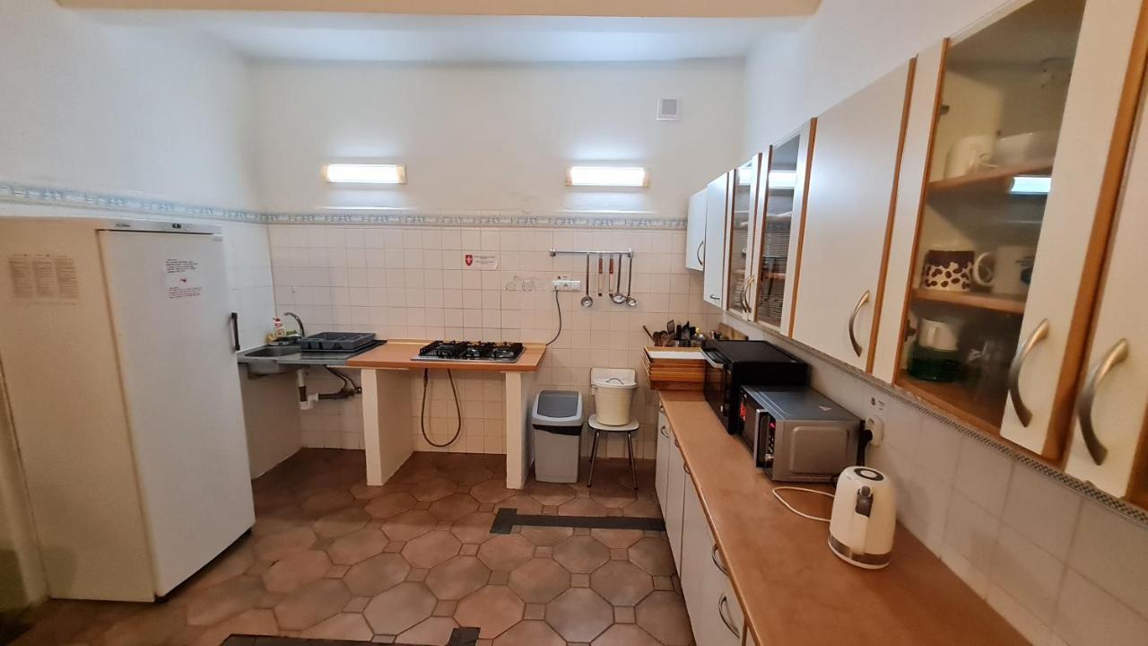 Hostel Skautsky Dom Banska Stiavnica Luaran gambar